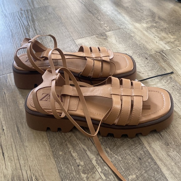 NWT Zara sandals - Picture 4 of 5